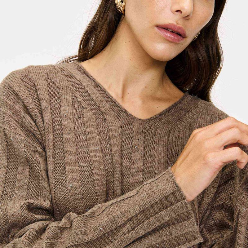 Veronika Maine V-Neck Cropped Sweater image number 6